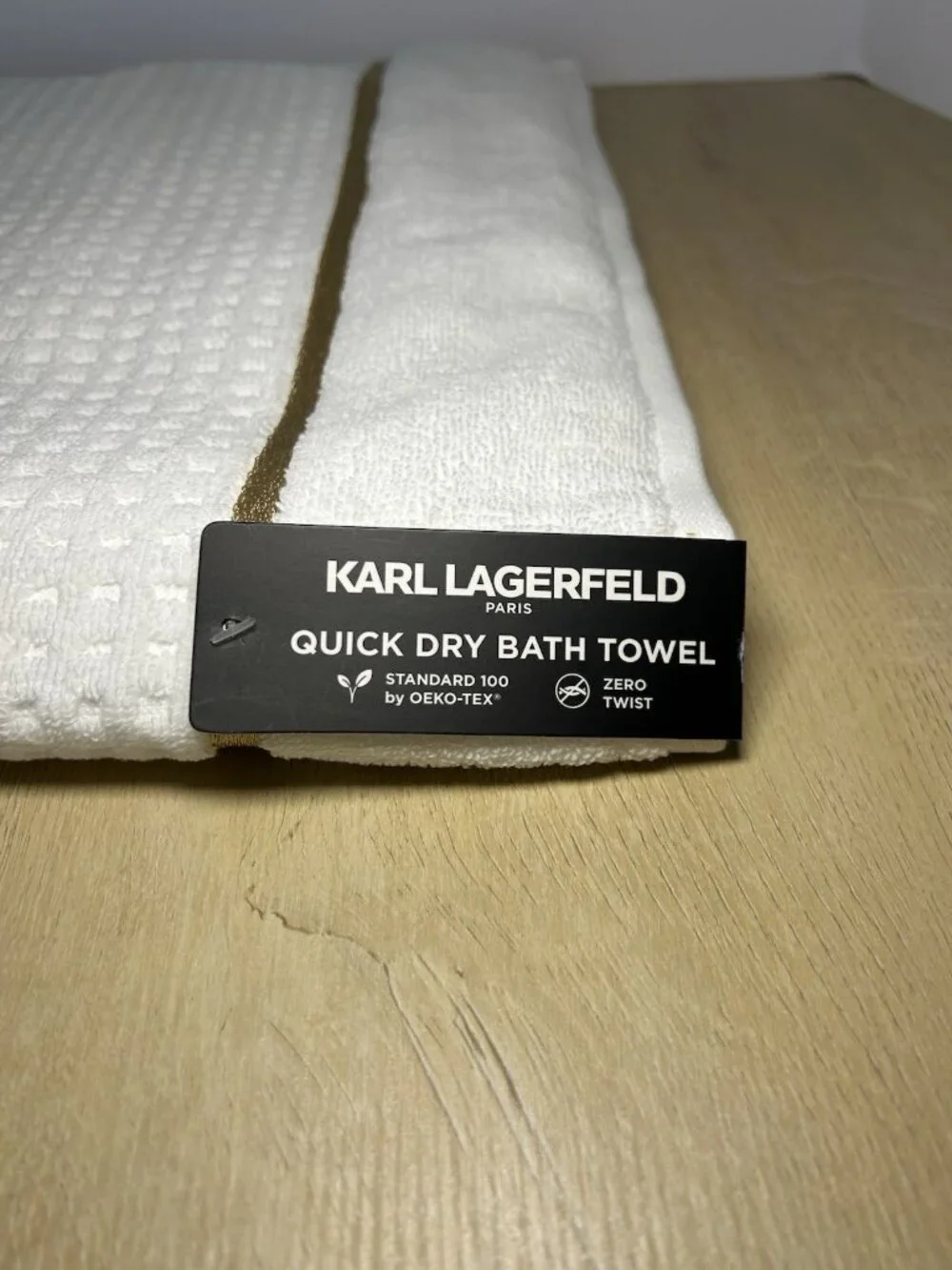 Karl Lagerfeld Paris Bath Towel 100% Cotton White/Gold NEW